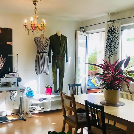 Alt Treptow Fashion Hq Alloggio in famiglia