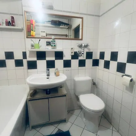 Alt Treptow Fashion Hq Alloggio in famiglia *