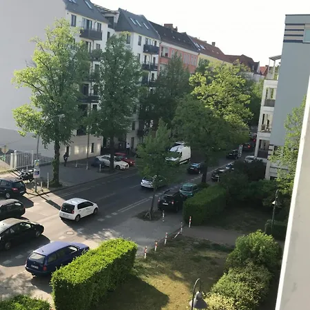 Alt Treptow Fashion Hq *