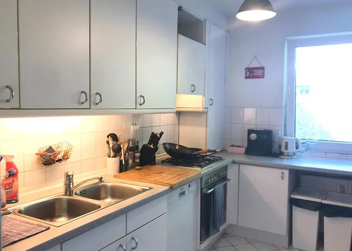 Alt Treptow Fashion Hq *