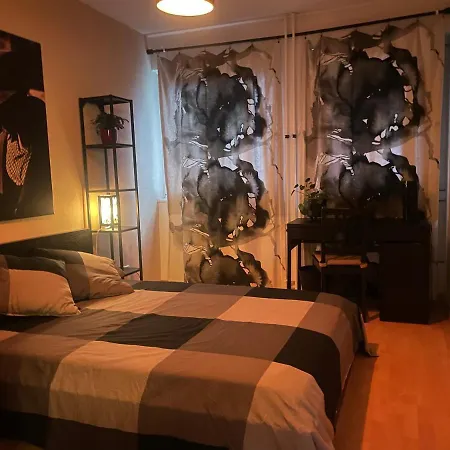 Alt Treptow Fashion Hq