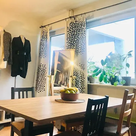 Alt Treptow Fashion Hq ホームステイ ベルリン